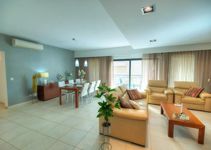 Spacious & Inviting 3 Bedroom Flat, Balcony Wpac1-1 Saint Julian's