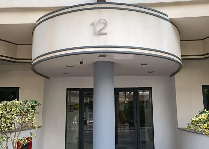 Διαμέρισμα Spacious & Inviting 3 Bedroom Flat, Balcony Wpac1-1